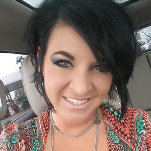 Meet your Posher, Katrina